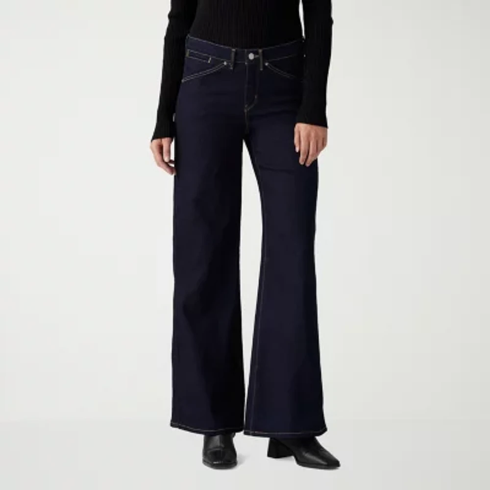 Levi's Womens Mid Rise 318 Loose Fit Jean