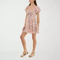 Trixxi Womens Short Sleeve Floral Fit + Flare Dress Juniors
