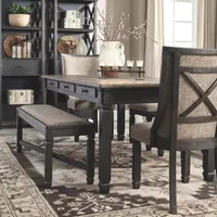 Signature Design by Ashley® Hilton Dining Room Table