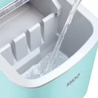 Igloo Ice Maker with Handle