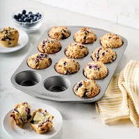Circulon® 12-Cup Nonstick Muffin Pan
