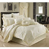 Queen Street Maddison 4-pc. Damask + Scroll Comforter Set