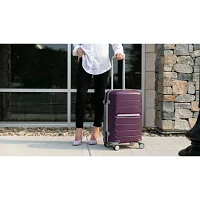 Samsonite Freeform 24"  Hardside Luggage