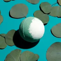 Lovery Eucalyptus Handmade Bath Bomb - 7oz Fizzy Natural Spa Bubble Ball