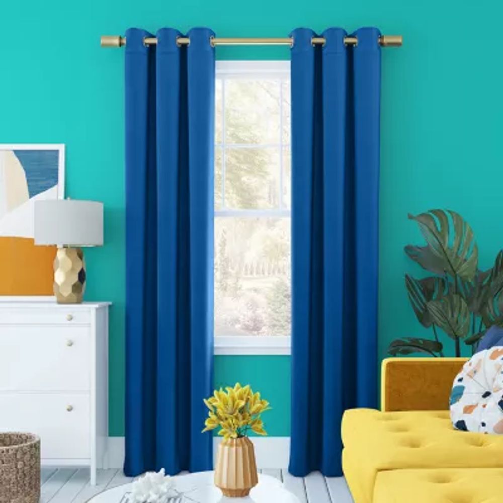 Sun Zero Harper Energy Saving 100% Blackout Grommet Top Single Curtain Panel