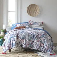 Distant Lands Dahlia Comforter Set