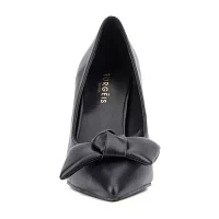 Torgeis Womens Tamrina Pointed Toe Flared Heel Pumps