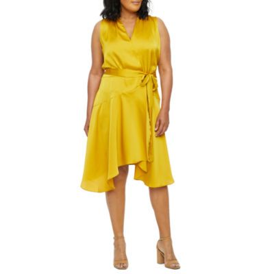Melonie T Plus Sleeveless High-Low Fit + Flare Dress