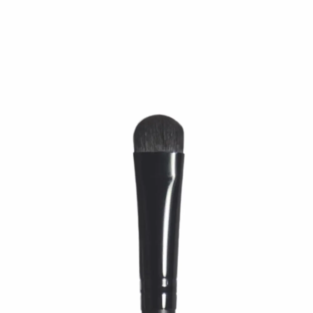 e.l.f. Eyeshadow "C" Brush