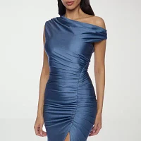 Premier Amour One Shoulder Womens Short Sleeve Evening Gown