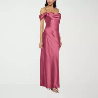Premier Amour Off The Shoulder Womens Short Sleeve Evening Gown