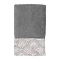 Avanti Deco Shell Nickel Embellished Bordered Bath Towel