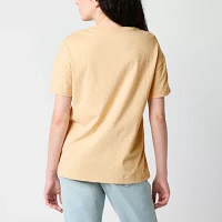 Juniors Conchas Y Cafe Boyfriend Tee Womens Crew Neck Short Sleeve Graphic T-Shirt