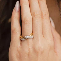 (Si2 / G) Womens 1/2 CT. T.W. Lab Grown White Diamond 10K Gold Cocktail Ring