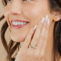 (Si2 / G) Womens 1/2 CT. T.W. Lab Grown White Diamond 10K Gold Cocktail Ring