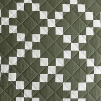 Eddie Bauer Diamond Floral Quilt Set