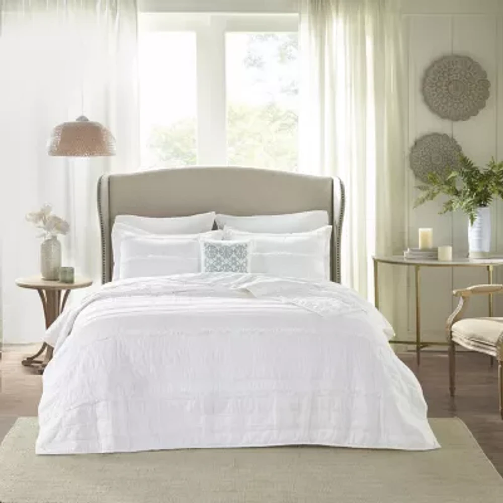 Madison Park Isabella 4-Pc Ruffle Quilt Set With Throw Pillow
