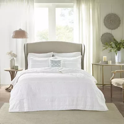 Madison Park Isabella 4-Pc Ruffle Quilt Set With Throw Pillow