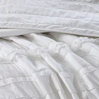 Madison Park Isabella 4-Pc Ruffle Quilt Set With Throw Pillow