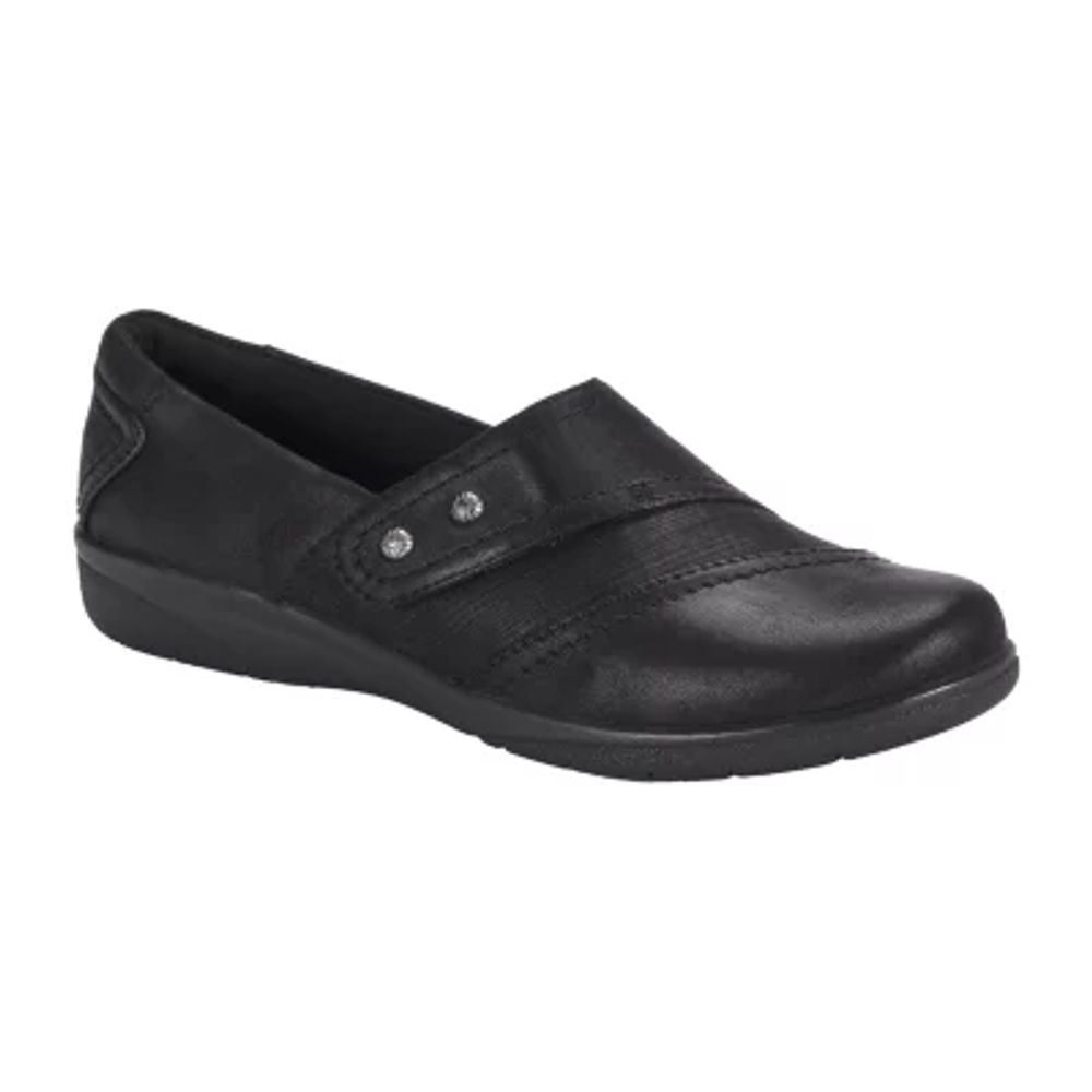 Baretraps Womens Darma Clogs