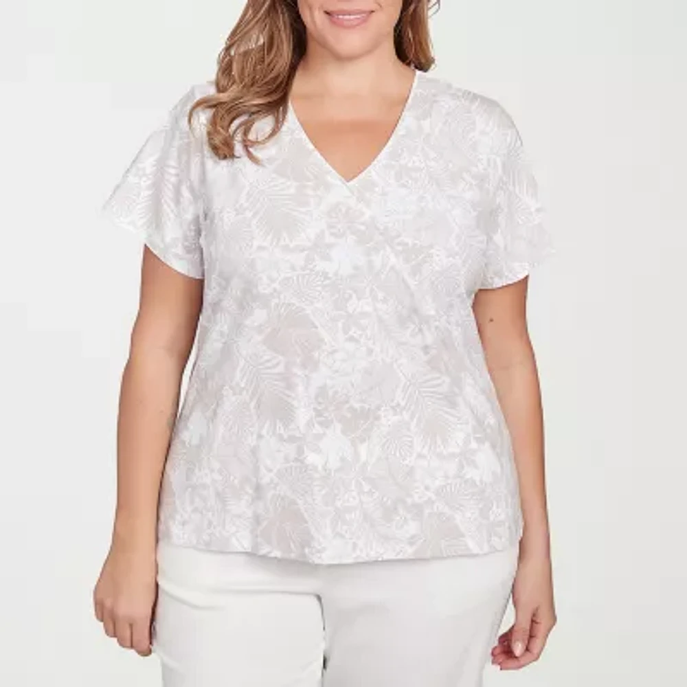 Hearts Of Palm Womens Plus V Neck Short Sleeve T-Shirt