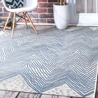 nuLoom Wavy Chevron Outdoor Rectangular Rug