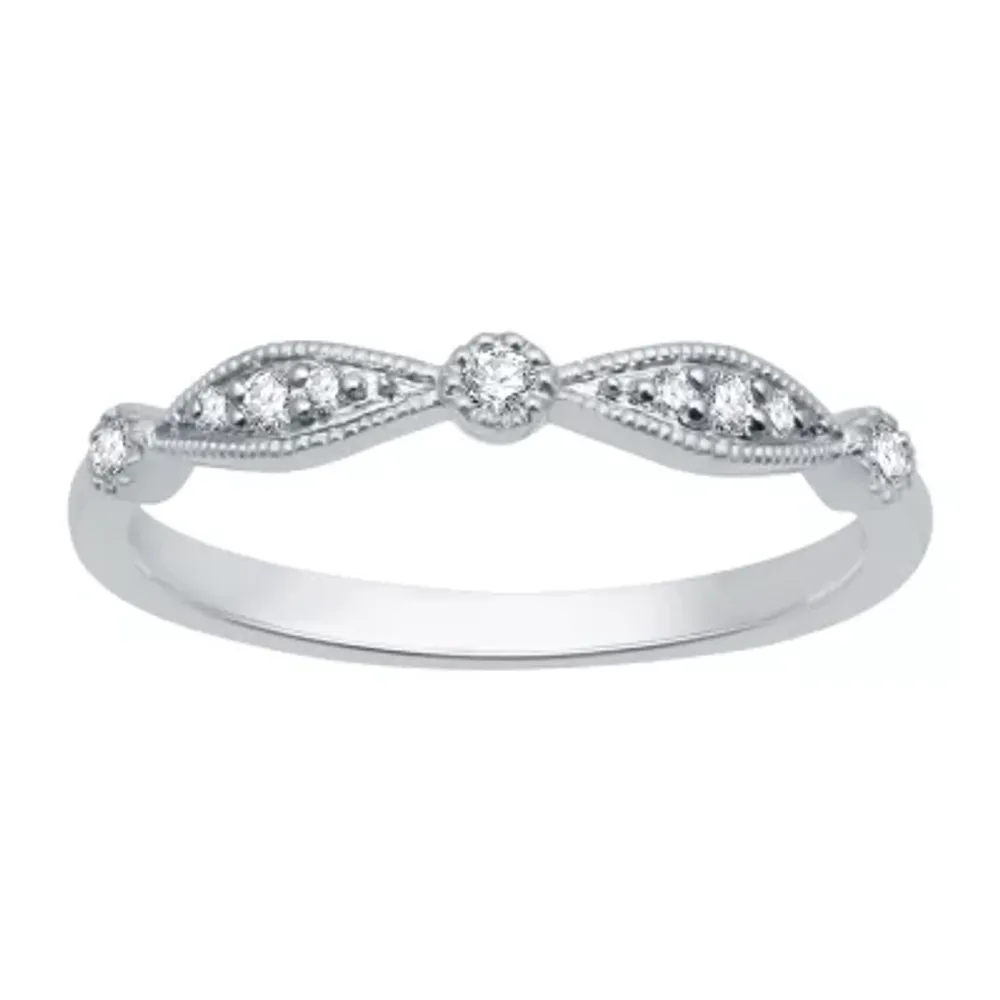 1/10 CT. T.W. Natural White Diamond Sterling Silver Wedding Band