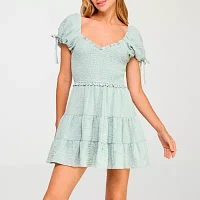 B. Smart Womens Short Sleeve Fit + Flare Dress Juniors