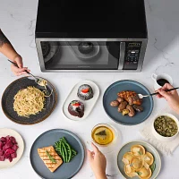 Farberware Classic FMO11AHTBKB 1.1 Cu. Ft. 1000-Watt Microwave Oven