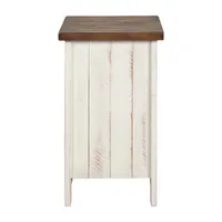 Signature Design by Ashley® Wystfield Chair Side Table