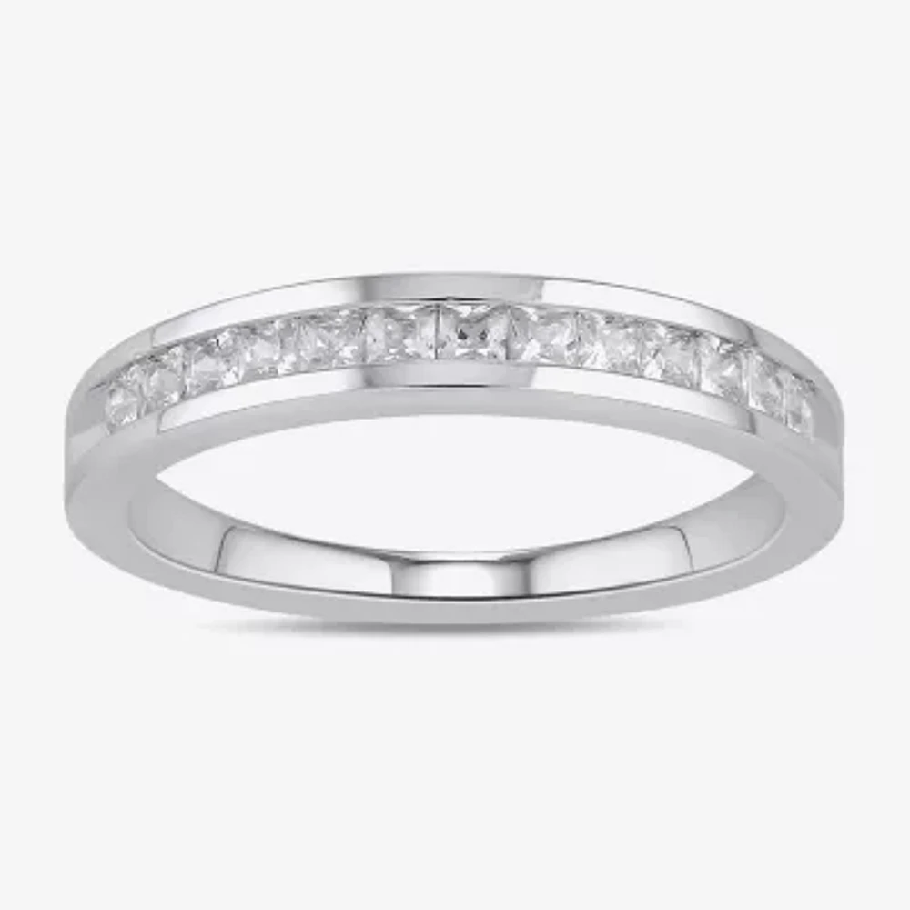 (F / Si2) 1/2 CT. T.W. Lab Grown White Diamond 10K Gold Band