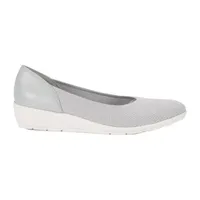 Baretraps Womens Marily Slip-On Shoe