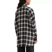 Levi's® Women's Long Sleeve Loose Fit Button-Down Shirt