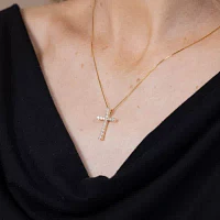 (H-I / I1) Womens 1/2 CT. T.W. Lab Grown White Diamond 10K Gold Cross Pendant Necklace