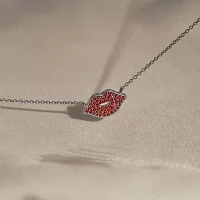 Diamonart Marilyn Monroe Womens Red Cubic Zirconia Platinum Over Silver Round 16 Inch Pendant Necklace