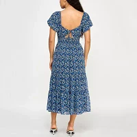 Trixxi Womens Short Sleeve Floral Midi Fit + Flare Dress Juniors