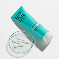 Nip+Fab Hyaluronic Fix Extreme4 Hydration Cleansing Cream 150ml