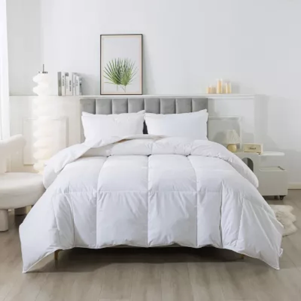 Royal Velvet All Season White Down Comforter