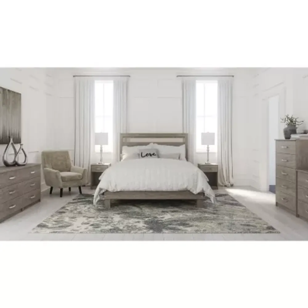 Signature Design by Ashley® Findlay Panel Bed