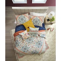 Distant Lands Dominica Quilt Set