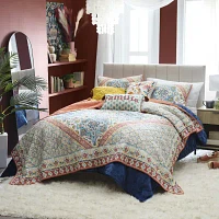 Distant Lands Dominica Quilt Set