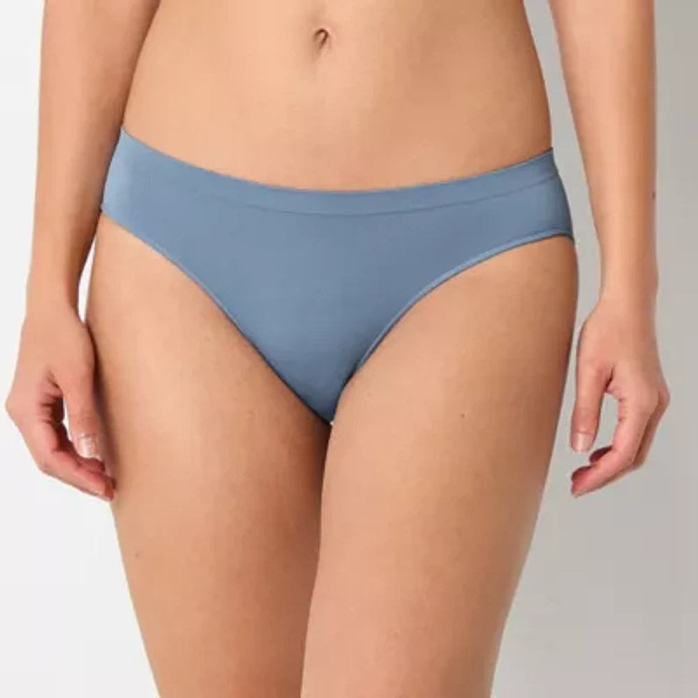 Ambrielle Seamless Bikini Panty