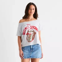 New World Juniors Rolling Stones Off The Shoulder Womens Short Sleeve Graphic T-Shirt