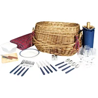 Picnic Time® Highlander Picnic Basket – Service for 4