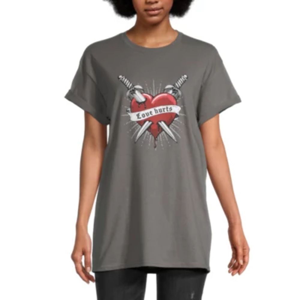 Love Hurts Juniors Womens Oversized Graphic T-Shirt