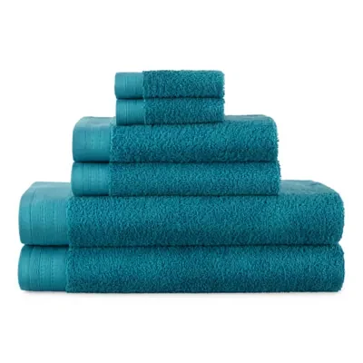 Distant Lands Perfect Color Fade Resistant Bath Towel