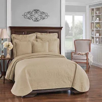 Historic Charleston Collection™ King Charles Matelassé Coverlet