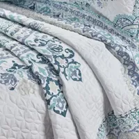 Queen Street Afton Medallion Reversible Quilt Set