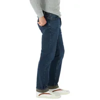 Lee® Mens Legendary Stretch Fabric Relaxed Fit Straight Jean