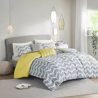 Intelligent Design Elle Chevron Comforter Set with decorative pillows